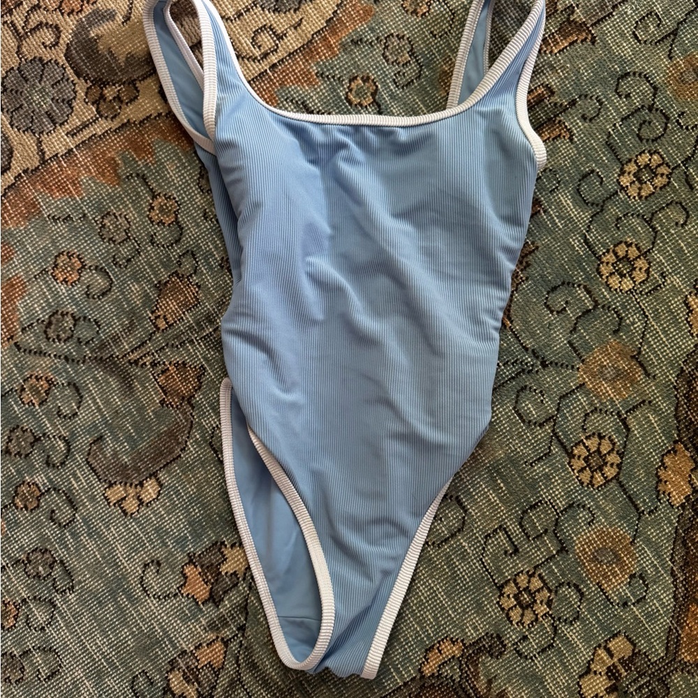 LainSnow Charleston One-Piece Swimsuit Carolina Blue